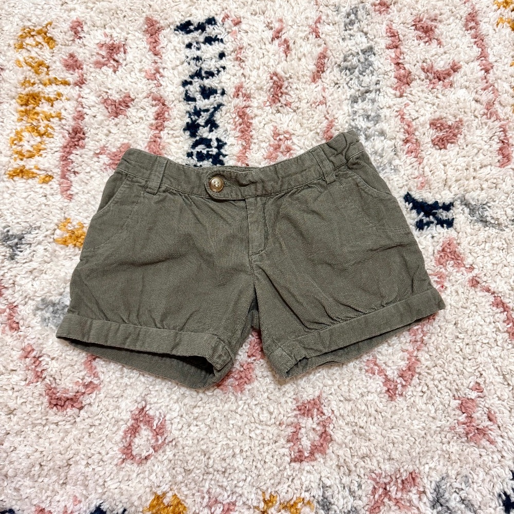 Bonpoint Shorts in linchen green corduroy